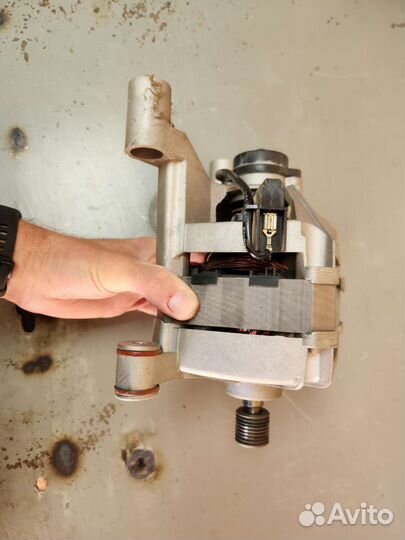 Двигататель стиральной машины Samsung