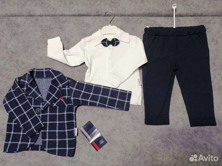 Костюм тройка на мальчика Новый