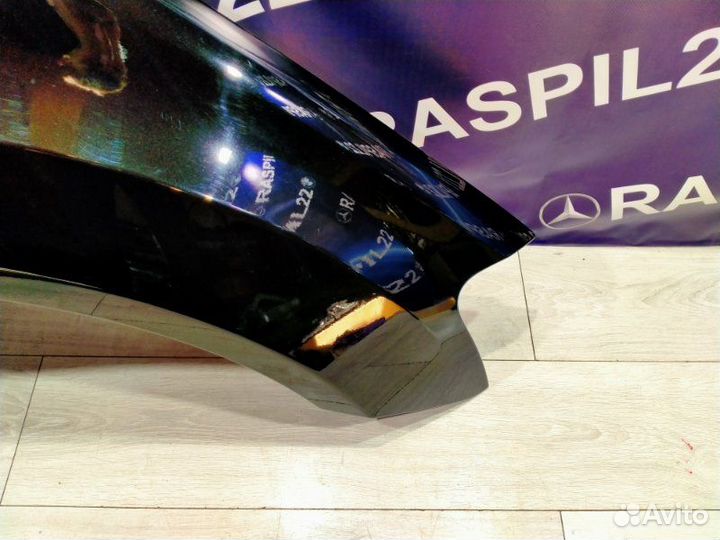 Крыло переднее правое Mercedes-Benz Ml 164 272.967