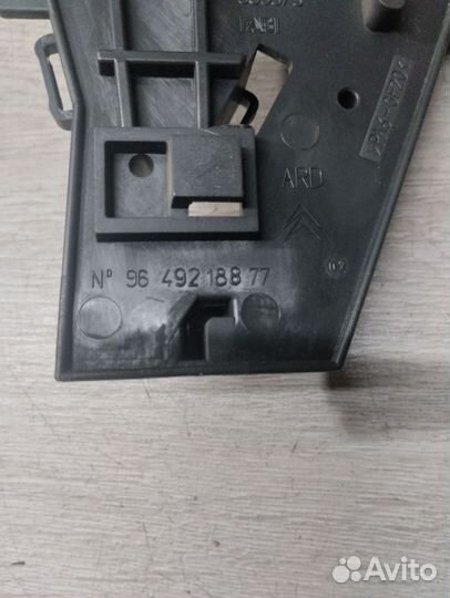 Ручка внутренняя задняя левая Citroen C5 рест