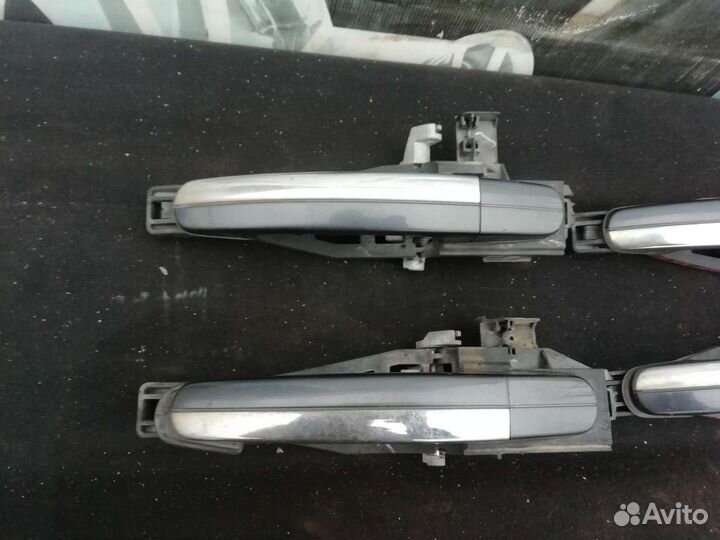 Дверные ручки передние Форд фокус2