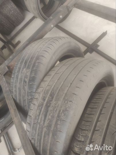 Continental ContiPremiumContact 2 215/55 R17 94V