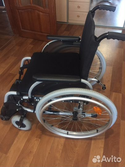 Коляска инвалидная бу в хороше состояние
