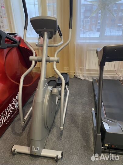 Эллиптический тренажер