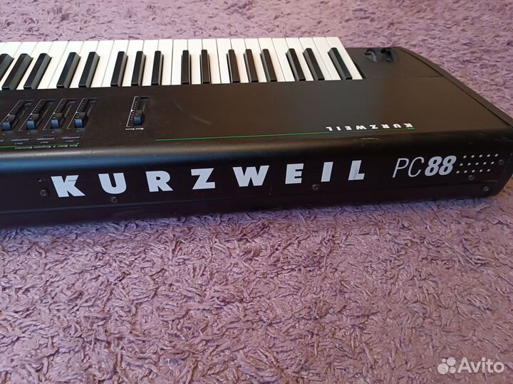 Kurzweil PC88 синтезатор / цифровое пианино