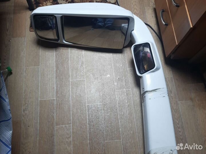 Зеркало Ютонг ZK 6122 H9 правое