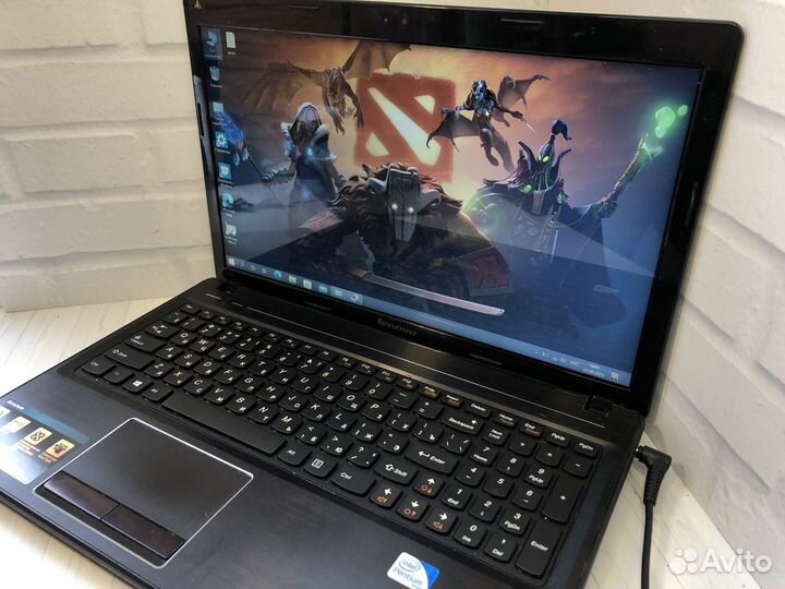 Мощный ноутбук Lenovo 2 видеокарты/intel