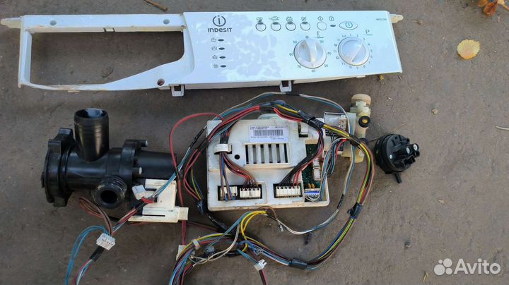 Запчасти для стиральных машин indesit wisl104