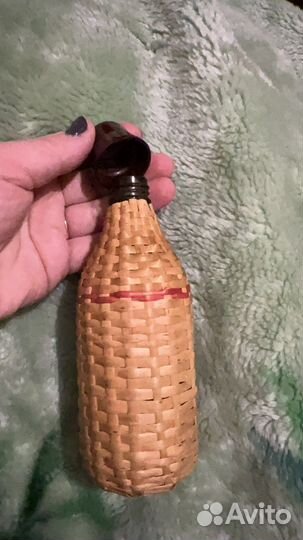 Продаю Сувенир Плетённая бутылка СССР