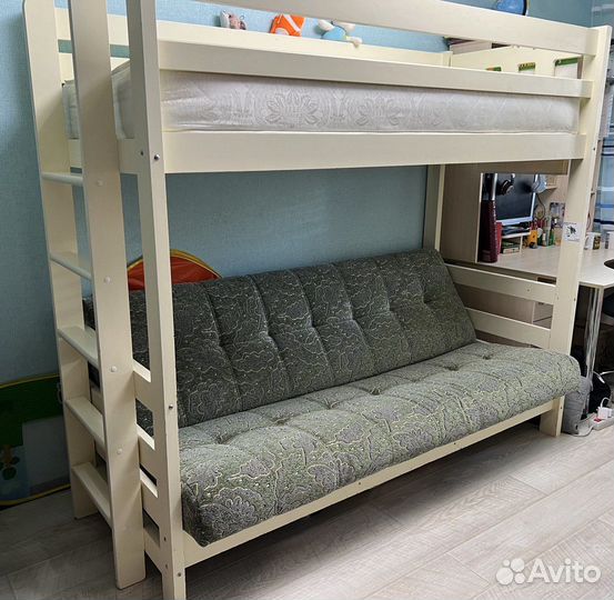 Двухъярусная кровать бу