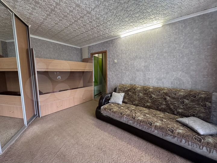 1-к. квартира, 30 м², 3/5 эт.