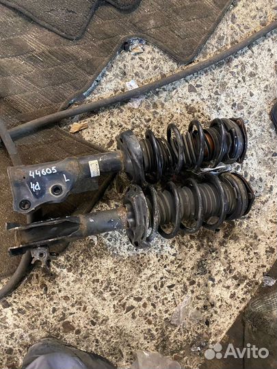 Амортизатор Honda Civic 4D 2005-2011