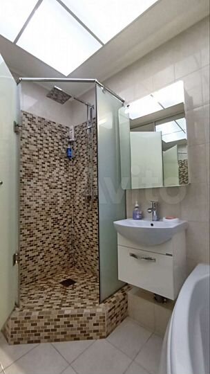 2-к. квартира, 40 м², 3/16 эт.