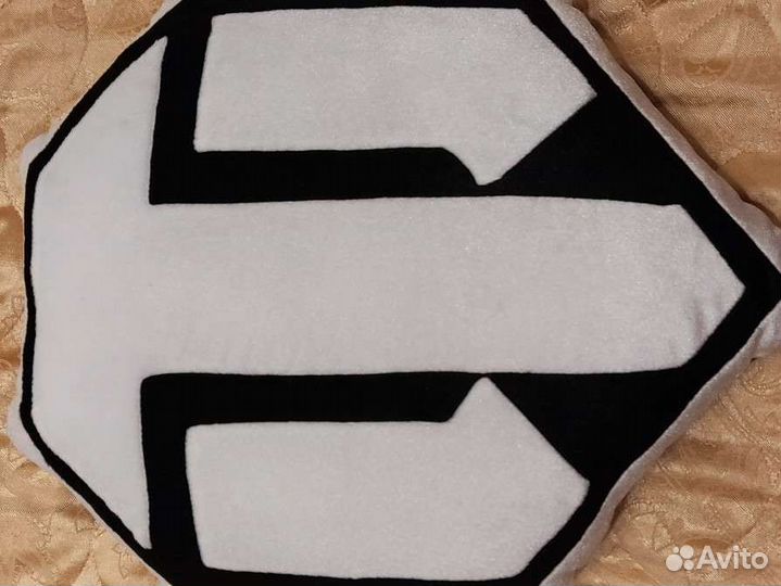 Подушка декоративная Щит World of tanks