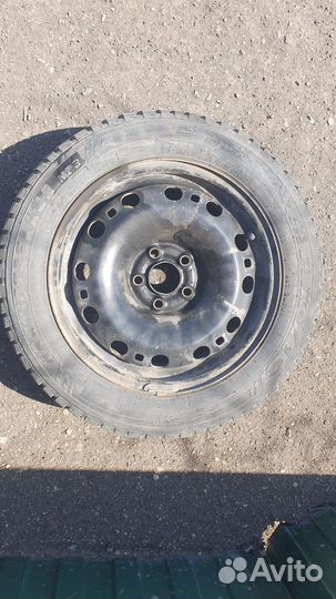 Зимние шины с дисками R15 185 60