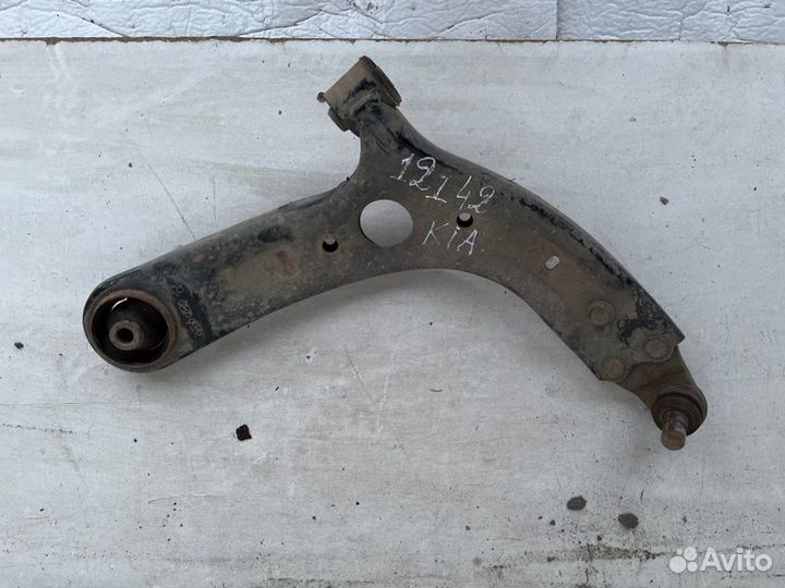 Рычаг подвески передний правый Kia Soul 2