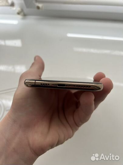 iPhone Xs Max, 64 ГБ