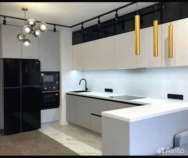 Кухонный гарнитур в новостройку