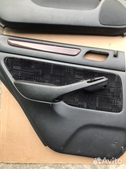 Обшивки дверей Хонда Аккорд 6 (876)