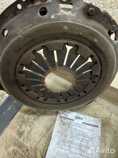 Выжимной диск