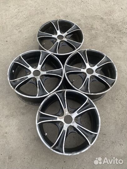 Литые диски r16 5x114 3 67.1 на корейцев японцев