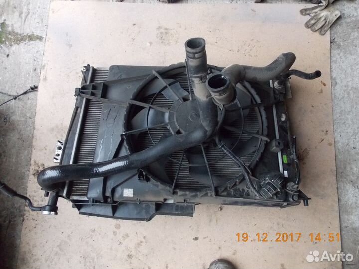 Hyundai Santa Fe II касета радиаторов на 2.4