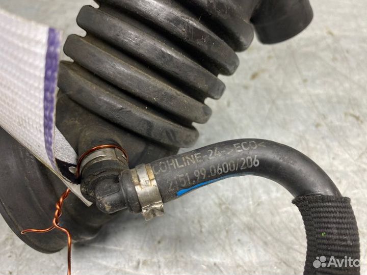 Патрубок интеркулера Skoda Octavia (A4 1U)