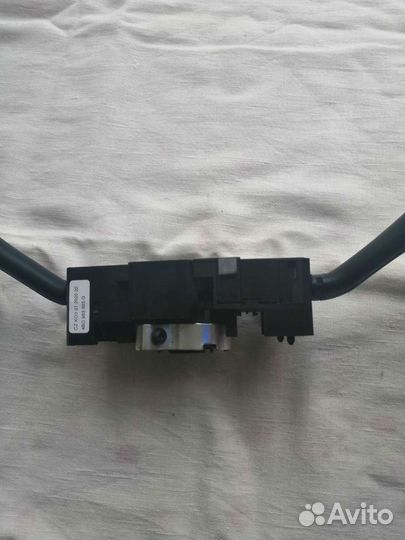 Подрулевой переключатель