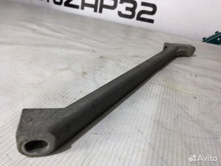 Кронштейн генератора Renault Duster K4MA690 2013