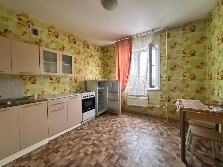 1-к. квартира, 37,5 м², 1/3 эт.