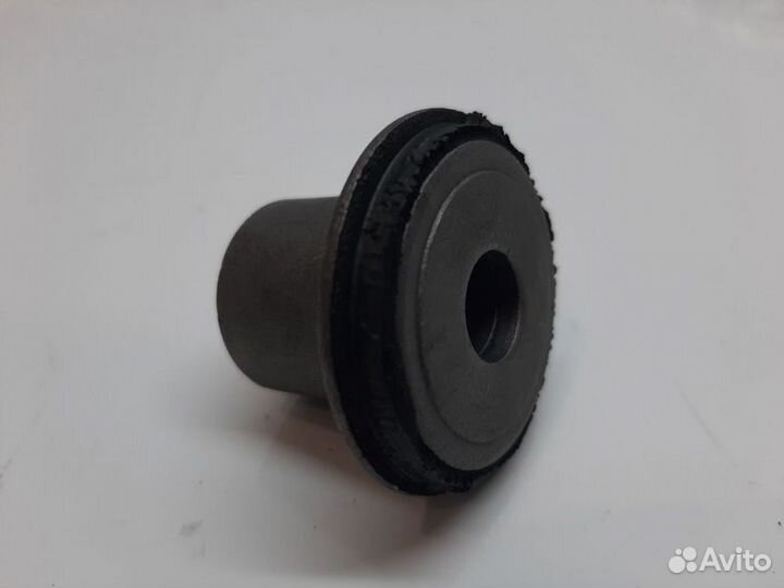 Сайленблок рулевой рейки с гур для Toyota Land Cru