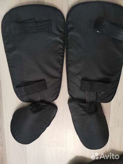 Защита для ног единоборства