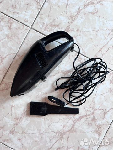 Автомобильный пылесос