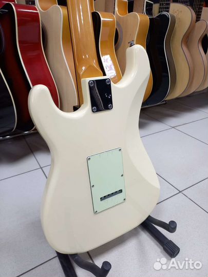 Электрогитара Aria STG-62 VW Новая