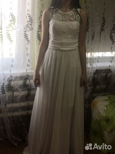 Вечернее платье