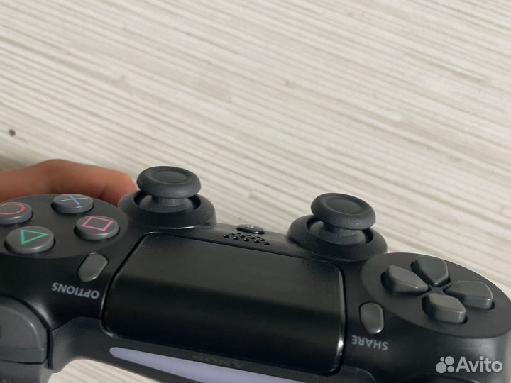 Dualshock 4