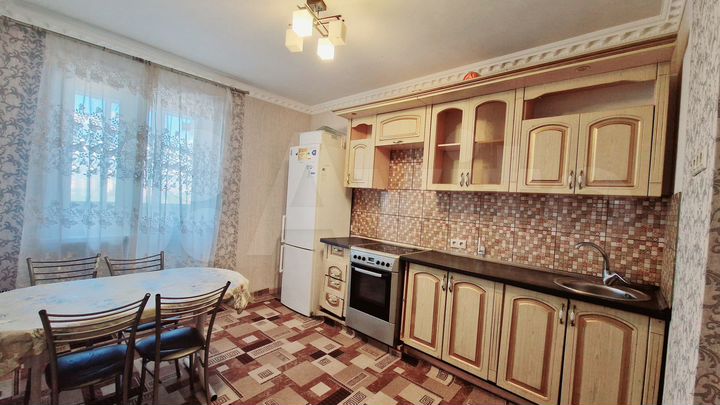 3-к. квартира, 72,7 м², 10/25 эт.