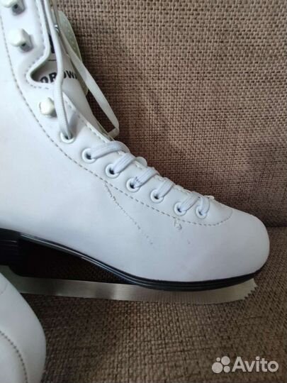 Фигурные коньки 39 размер