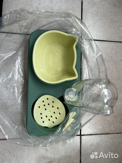 Миска для кота