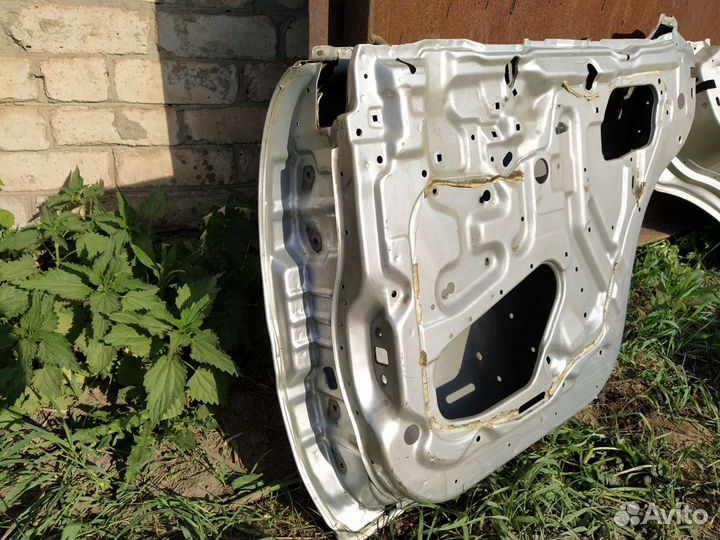 Honda Accord Inspire CC2 - CC3 задние двери