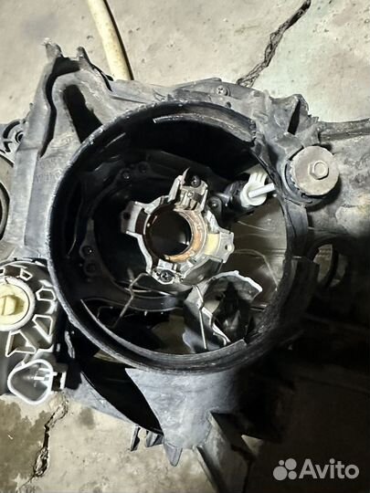 Правая фара toyota camry 50