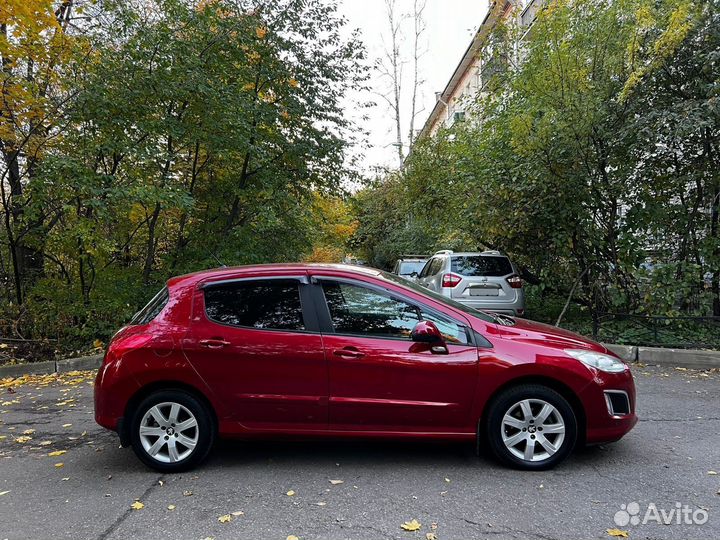 Peugeot 308 1.6 AT, 2011, 118 000 км