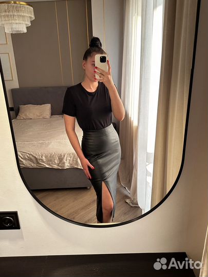 Кожаная юбка длинная