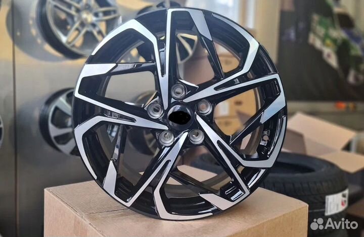 Новые комплект Россия R17 на Mazda 6 CX-5