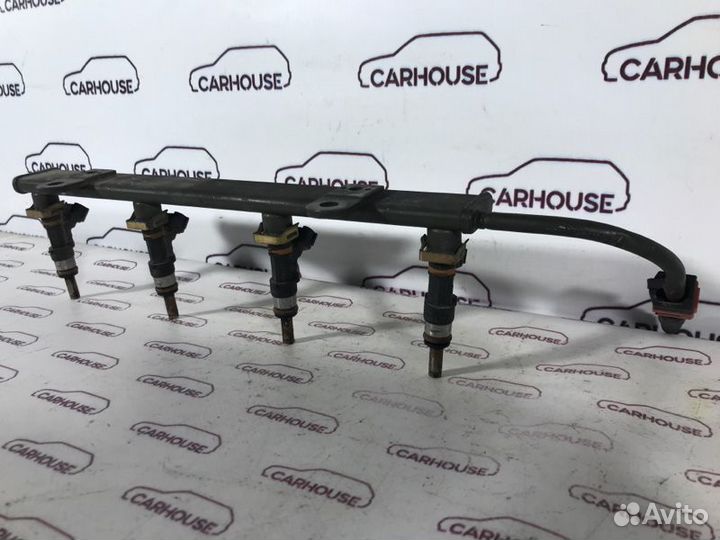 Рампа топливная Mitsubishi Outlander XL 2.4 4B12