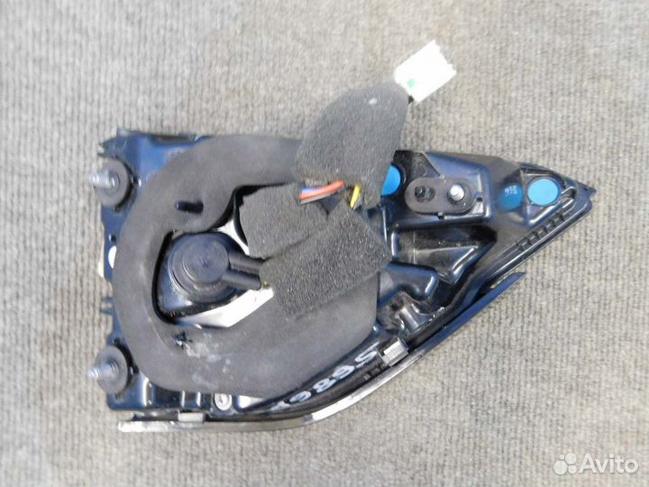 Фонарь задний правый Geely Coolray 2020