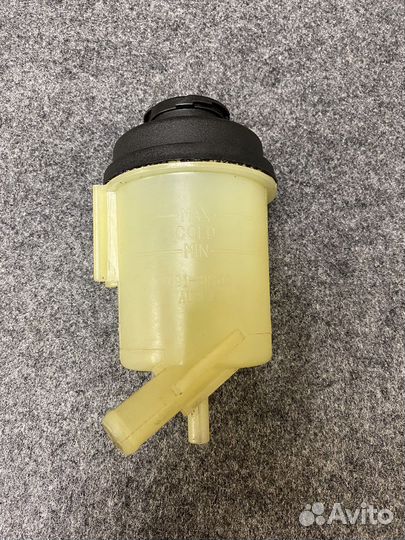 Бачок гура ford mondeo 4 новый