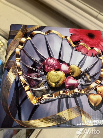 Хрустальная конфетница