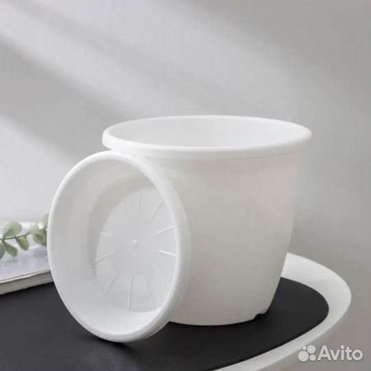 Горшки для цветов новые