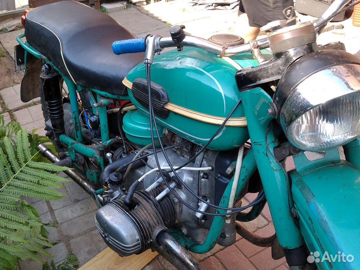 Мотоцикл Урал